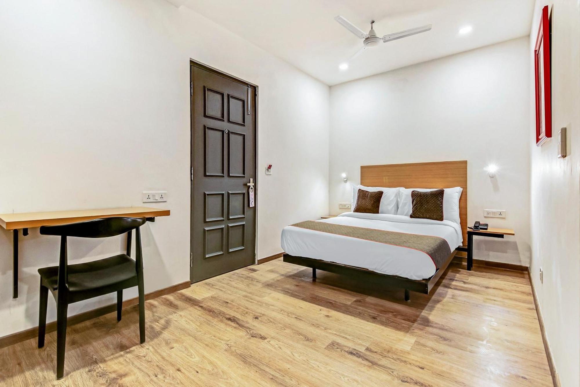 Townhouse Knowledge Park ||| Near Sharda University Greater Noida Εξωτερικό φωτογραφία